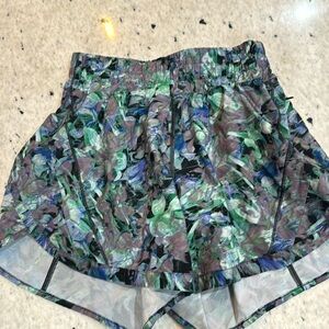 Track that high rise lululemon shorts